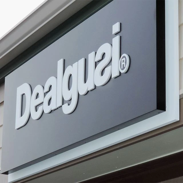 Panneau publicitaire en PVC pour magasin