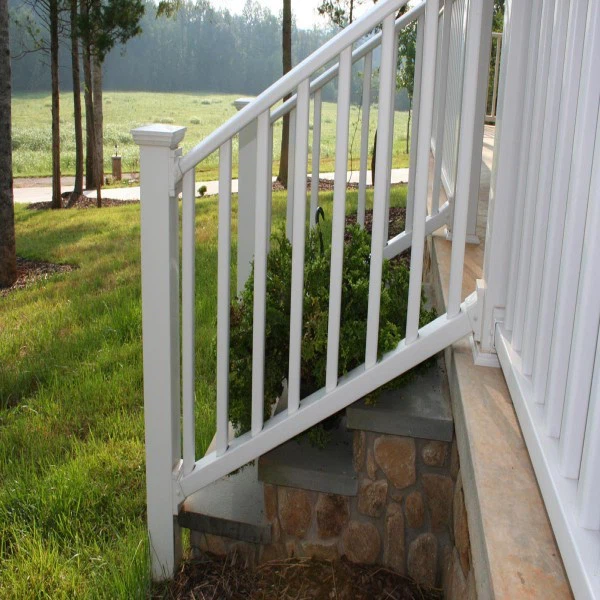 Rampes d'escalier extérieures en PVC