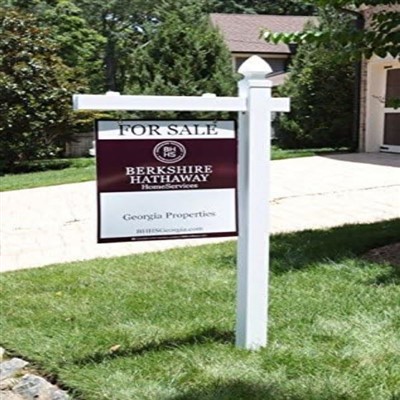 Postes de panneaux immobiliers